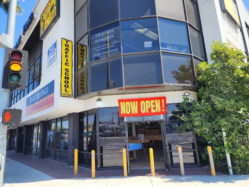 Bins & Deals in Los Angeles, CA