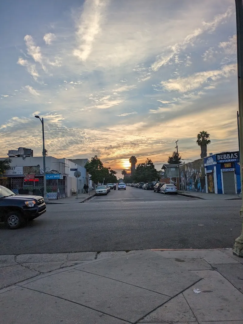 Dollar Bargain in Los Angeles, CA