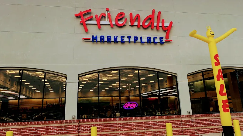 Friendly Bin Store in Savannah, GA