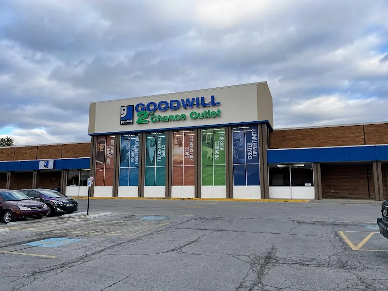 Goodwill Kentucky Outlet in Louisville, KY