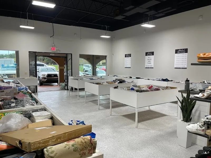 Lakeland Bin Store in Lakeland, FL