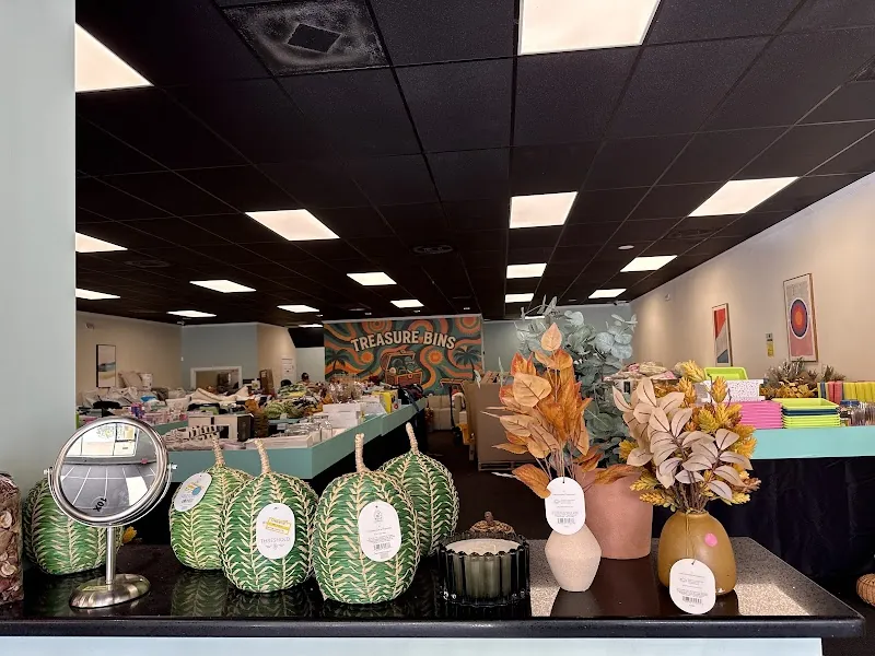 Treasure Bins in Jensen Beach, FL