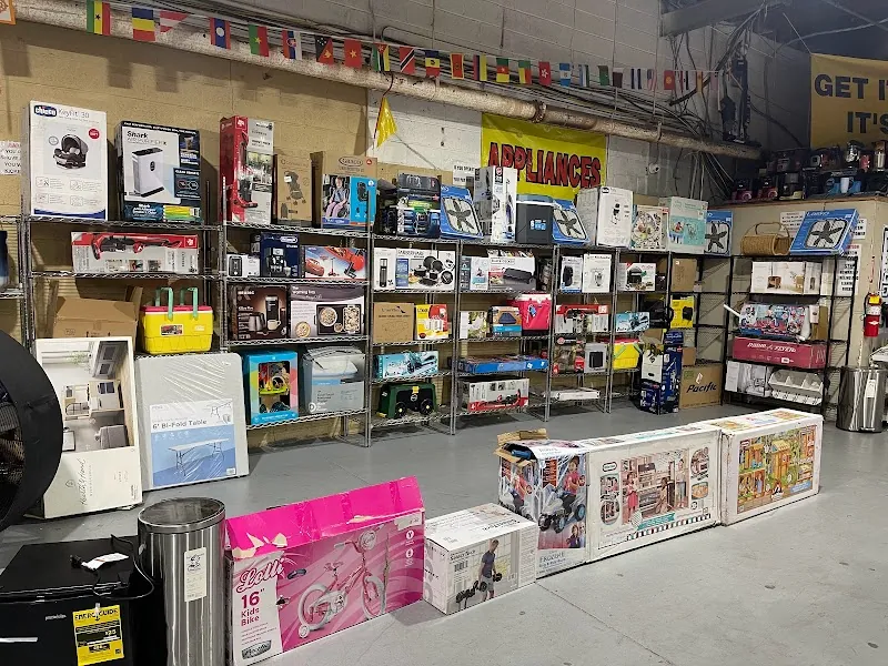 Wow Liquidation in Philadelphia, PA