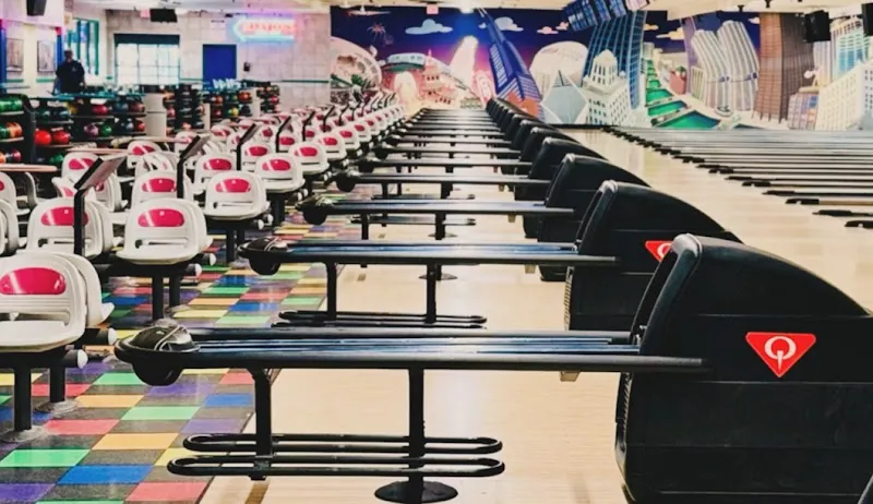 Waveland Bowl in Chicago, IL