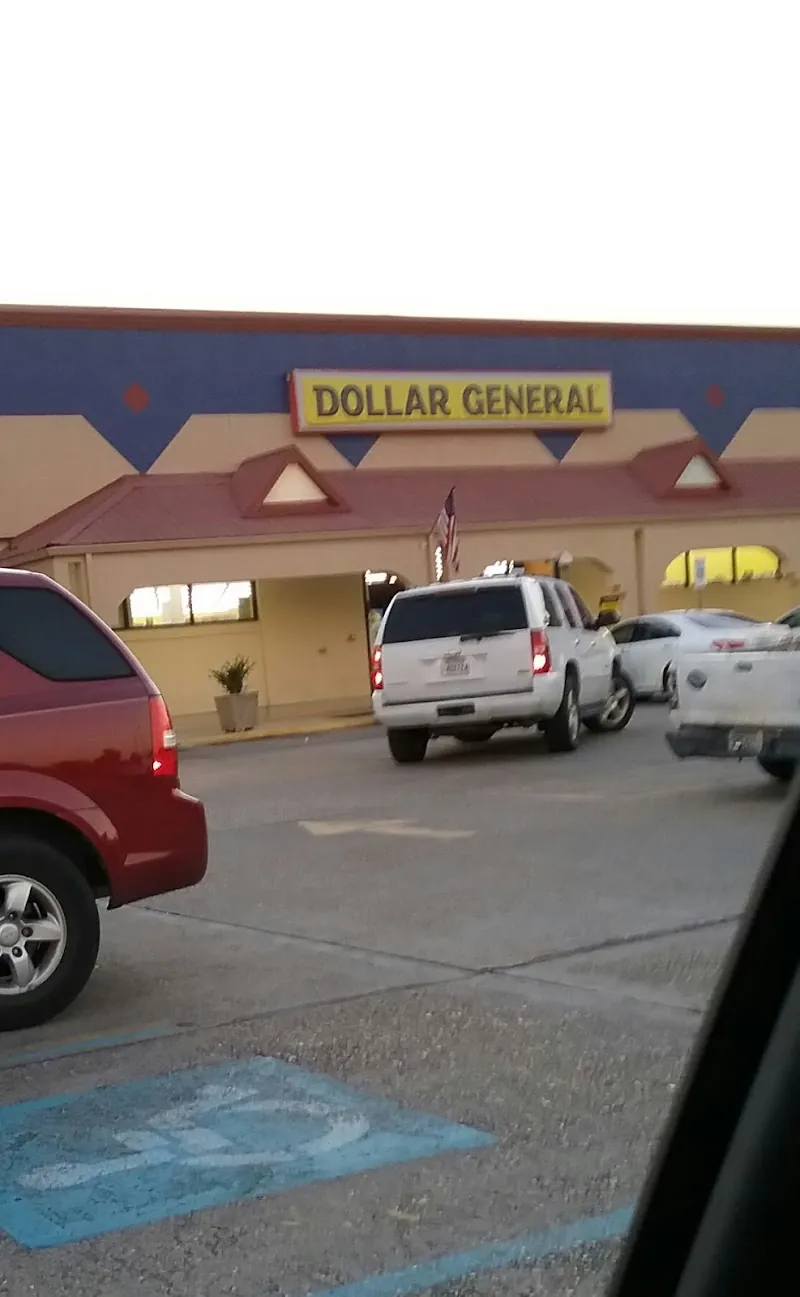 Dollar General in New Orleans, LA