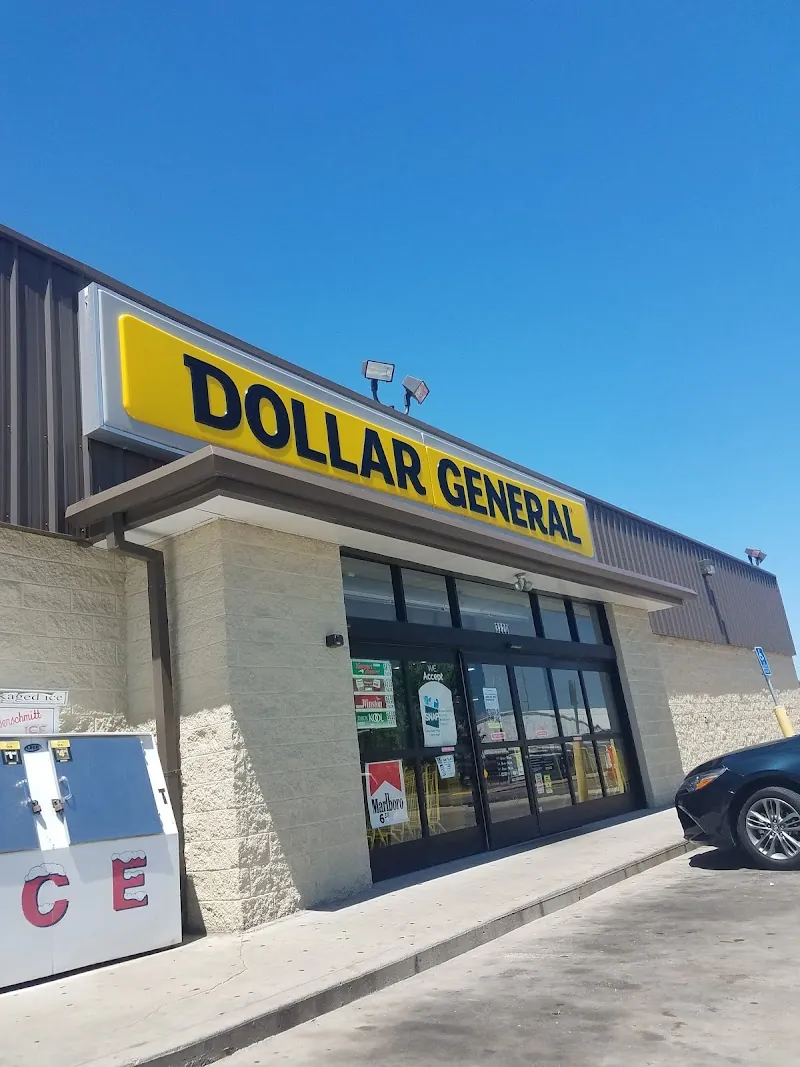 Dollar General in Des Moines, IA