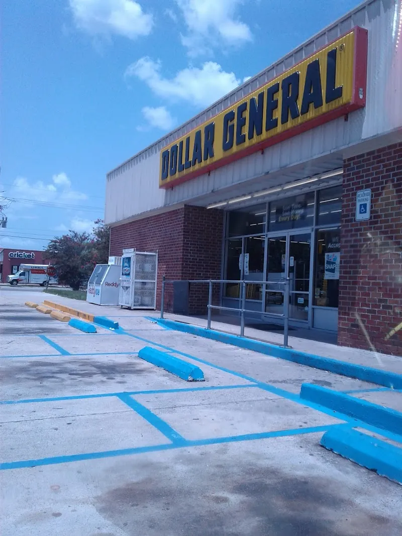 Dollar General in Baton Rouge, LA