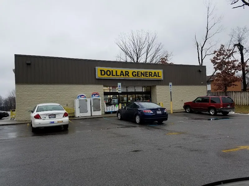 Dollar General in Akron, OH