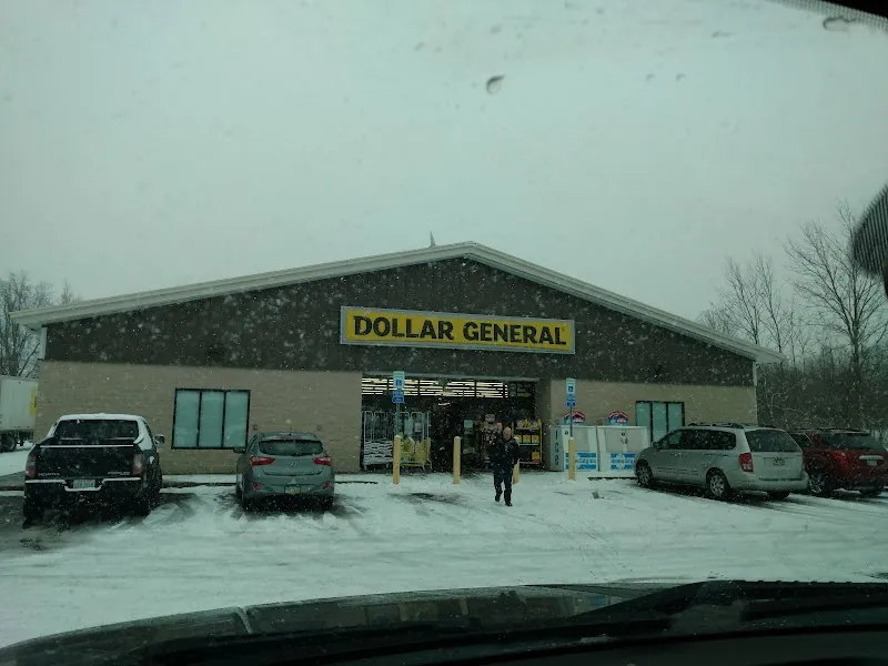 Dollar General in Akron, OH