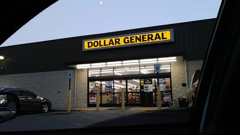 Dollar General in Topeka, KS