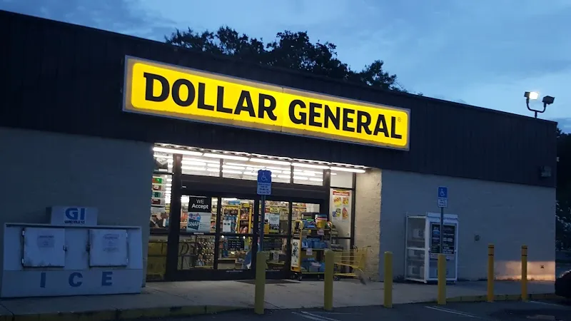 Dollar General in Ocala, FL