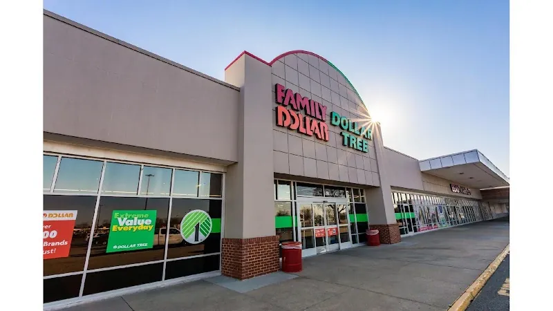 Family Dollar in Charleston, SC