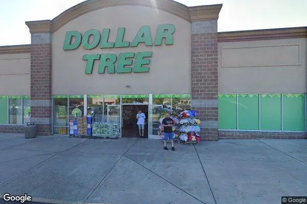 Dollar Tree in Yakima, WA