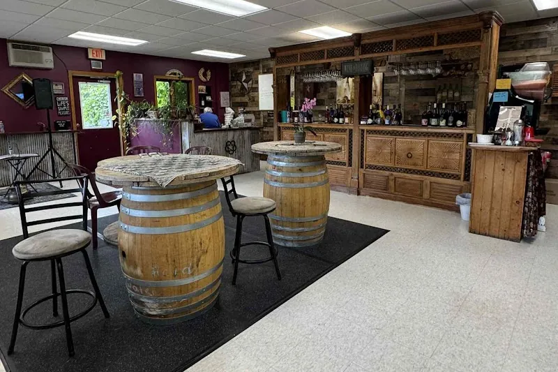 Spurgeon Winery in Highland, WI