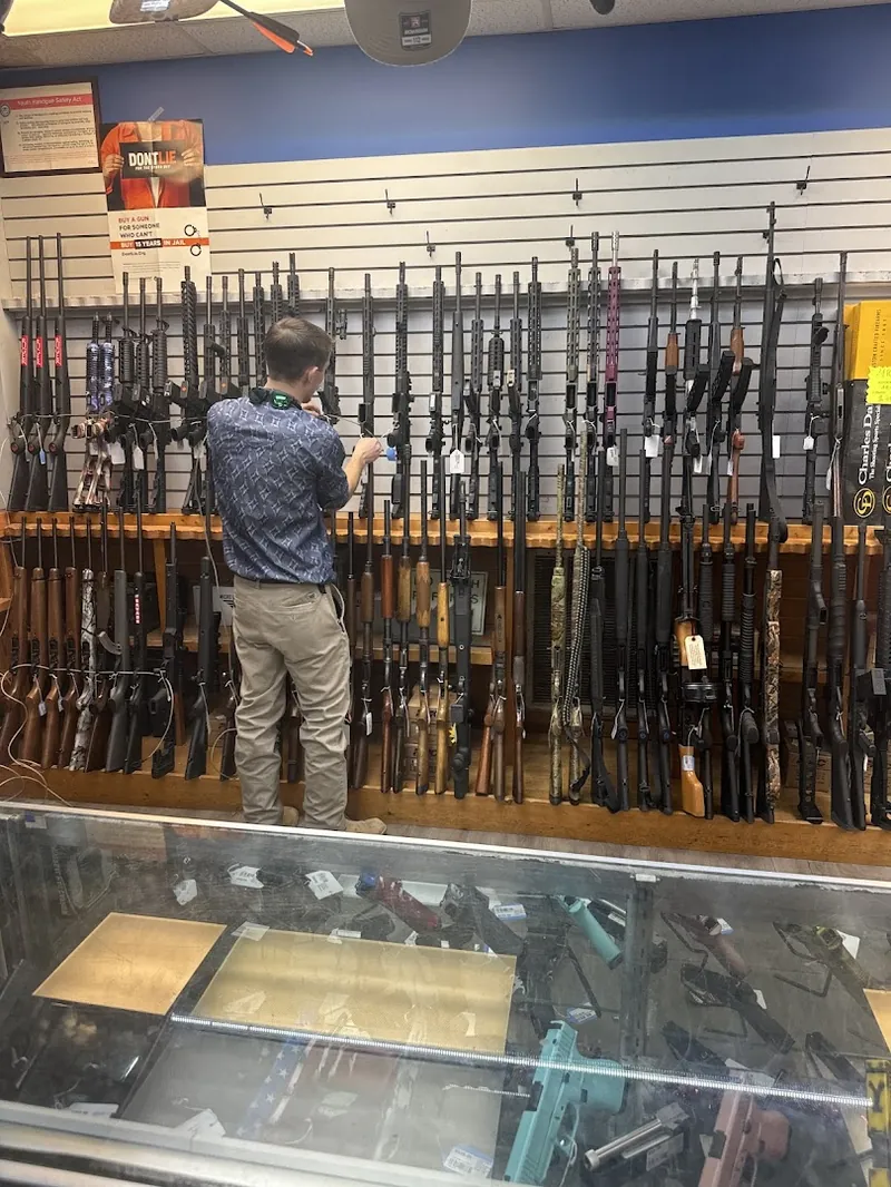 Family Pawn in Alabaster, Alabama