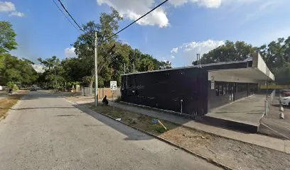 4DA Lo Groceries - Grocery store in Tampa, Florida
