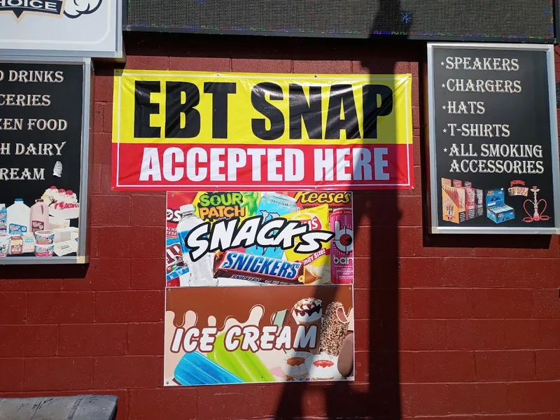 716 Outlet - Grocery store in Buffalo, New York