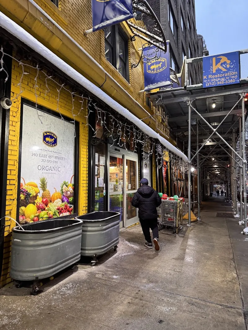 Amish Market East - Gourmet grocery store in New York, New York