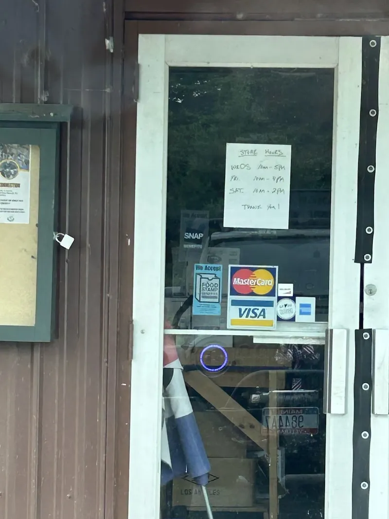 Bell's Liquidation in Chelsea, ME