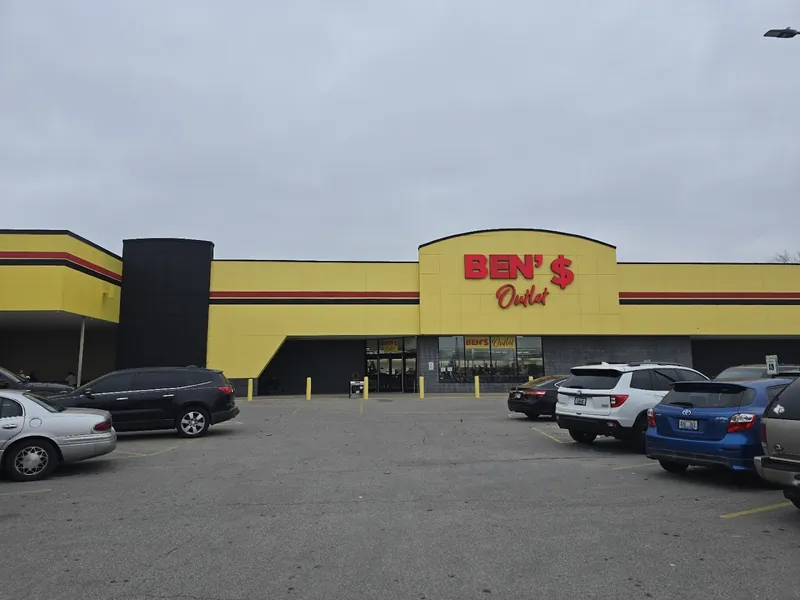 Ben's Bargain Center - Discount store in Jeffersonville, Indiana
