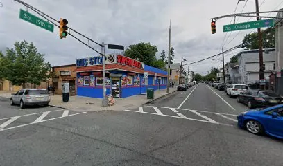 Bus Stop Supermarket - Grocery store in Newark, New Jersey