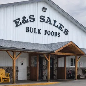 E & S Sales Bulk Foods - Grocery store in Shipshewana, Indiana