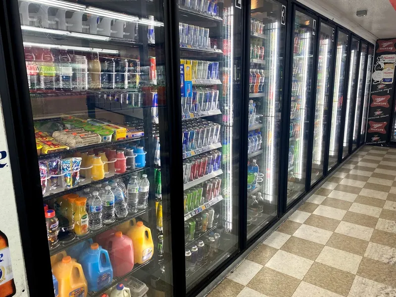 Express Pantry - Convenience store in Milwaukee, Wisconsin