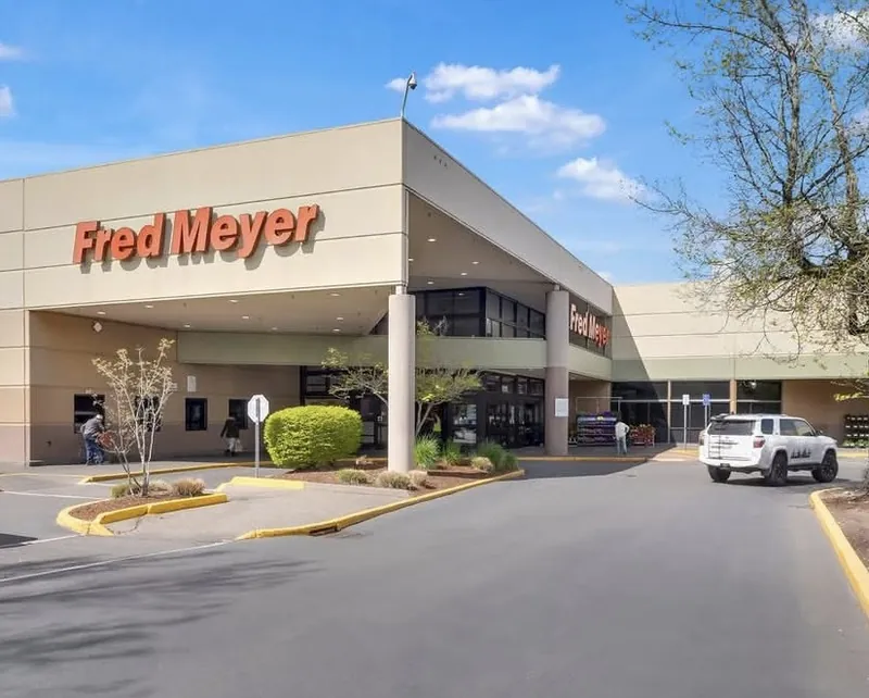 Fred Meyer - Grocery store in Portland, Oregon