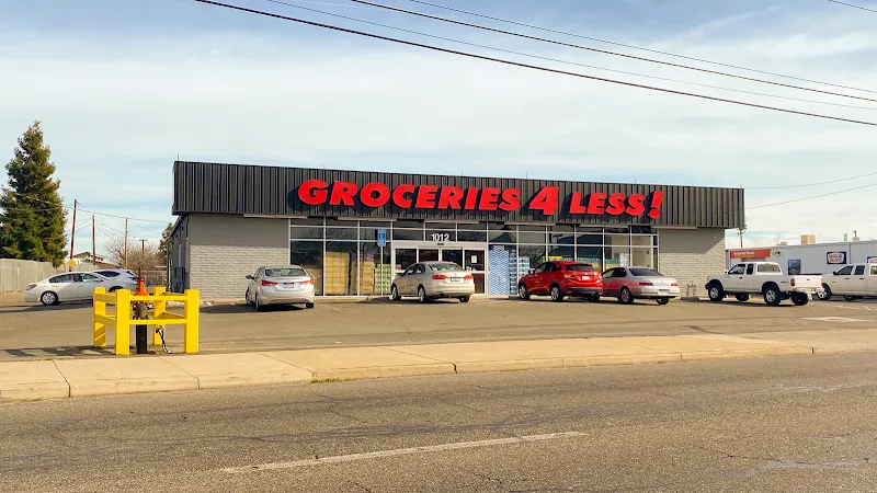 Groceries 4 Less in Modesto, California