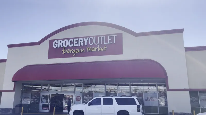 Grocery Outlet in Baldwin Park, CA