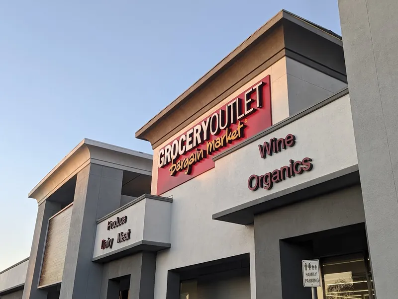 Grocery Outlet - Grocery store in Campbell, California