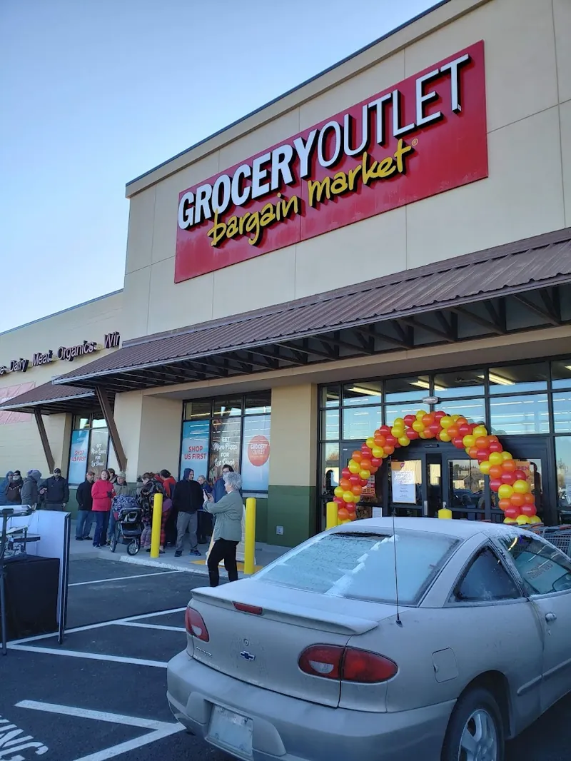 Grocery Outlet - Grocery store in Cheney, Washington