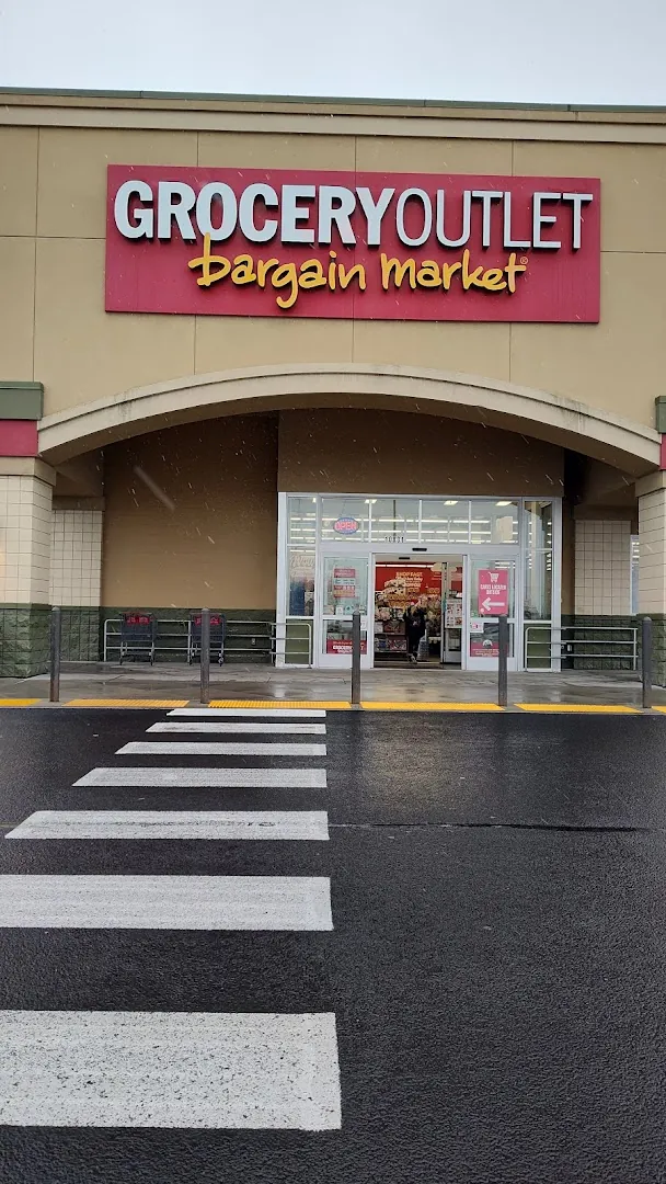 Grocery Outlet - Grocery store in Airway Heights, Washington