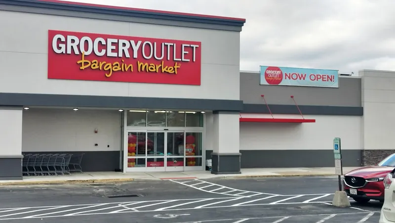 Grocery Outlet - Grocery store in Lebanon, Pennsylvania