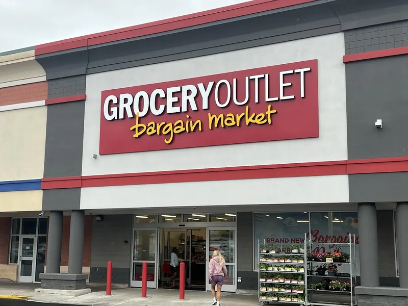 Grocery Outlet - Grocery store in Baltimore, Maryland