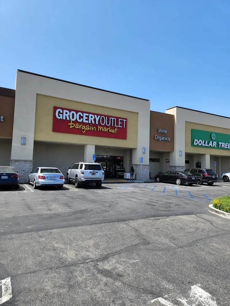 Grocery Outlet - Grocery store in Placentia, California