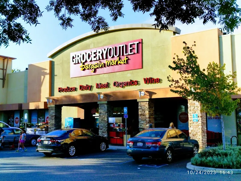 Grocery Outlet - Grocery store in Yuba City, California
