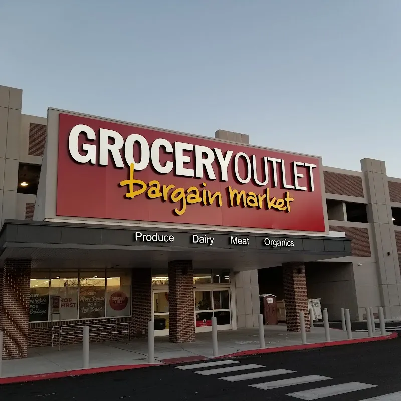 Grocery Outlet in Sanger, California