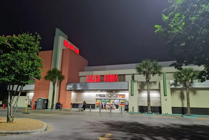 H-E-B - Grocery store in San Antonio, Texas