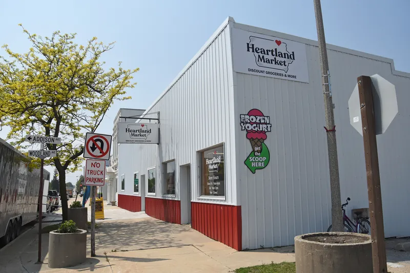 Heartland Market - Discount store in Riceville, Iowa
