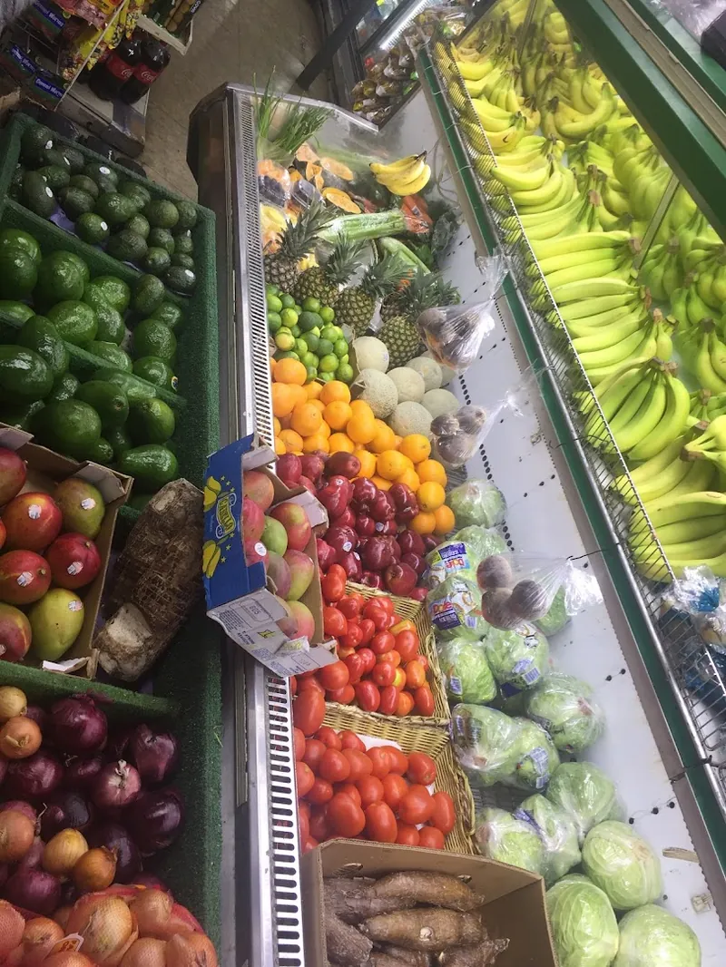 Leo Grocery - Wholesale grocer in Newark, New Jersey