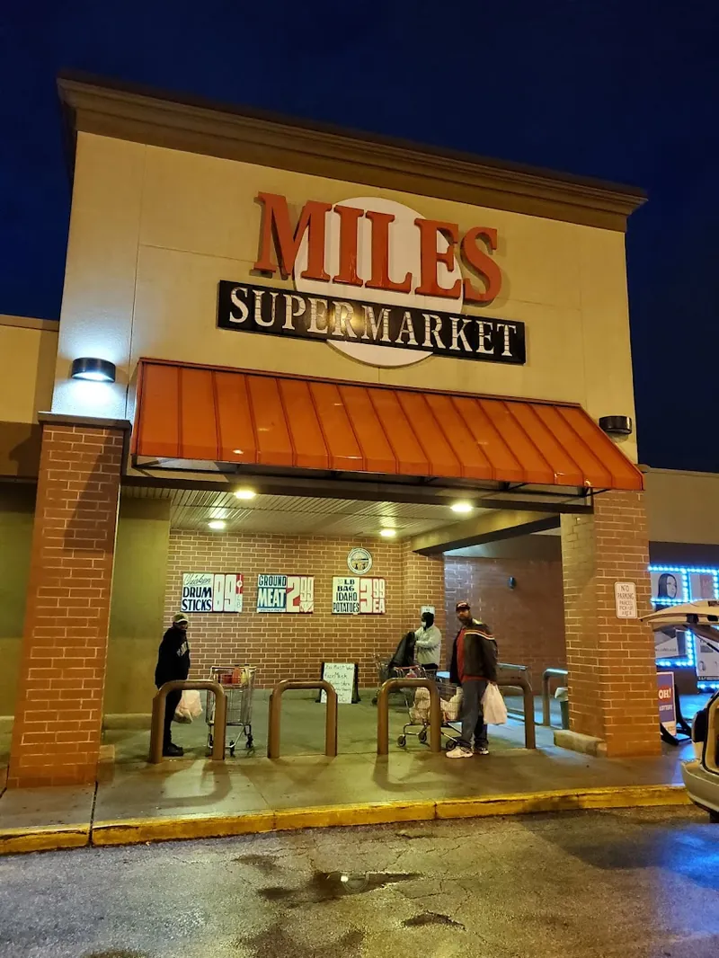 Miles Supermarket & State Liquor Agency - American grocery store in Cleveland, Ohio