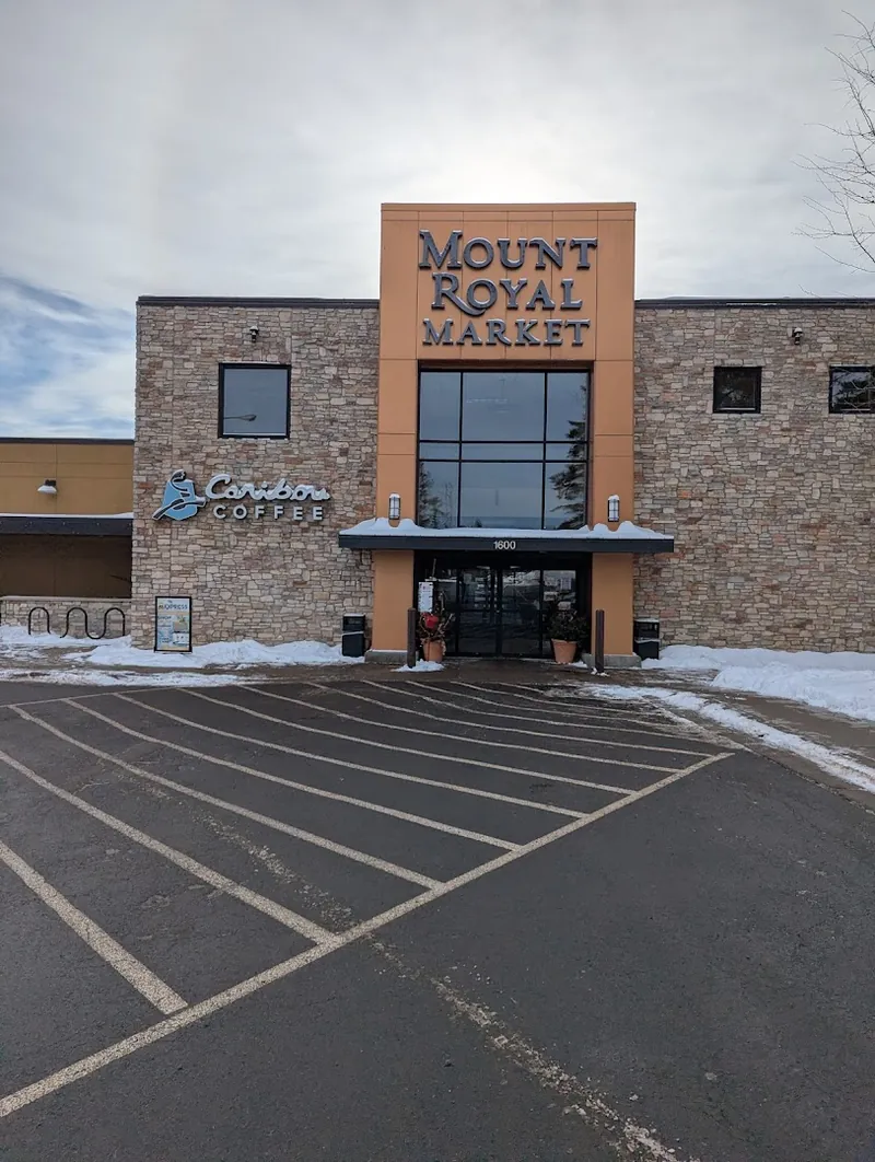 Mount Royal Market - Grocery store in Duluth, Minnesota