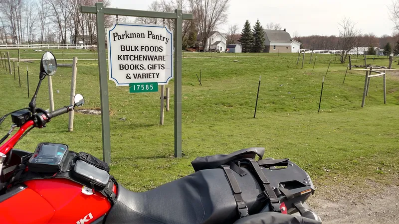 Parkman Books & Variety - Grocery store in Middlefield, Ohio