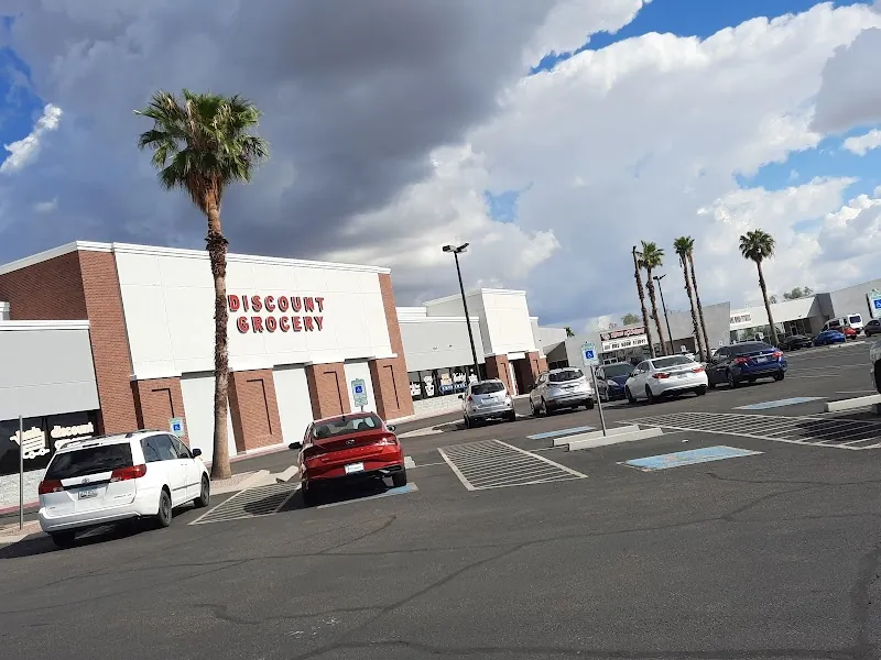 Peoria Discount Grocery in Peoria, Arizona