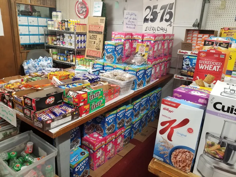 Robert Payne Discount Store - Discount store in High Point, North Carolina