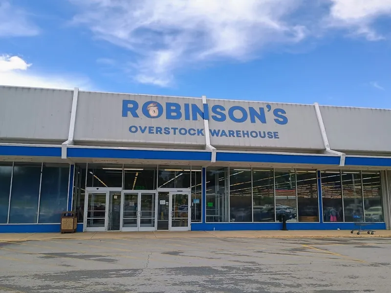 Robinson's Overstock Warehouse - Discount store in Carrollton, Georgia