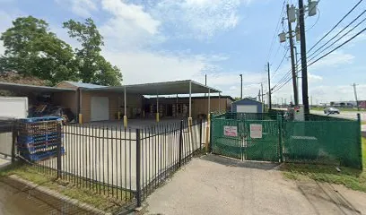 S & C Salvage - Supermarket in Channelview, Texas