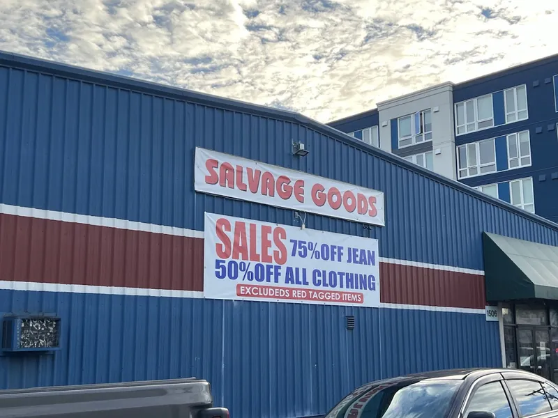 Salvage Goods - Second hand store in Portland, Oregon
