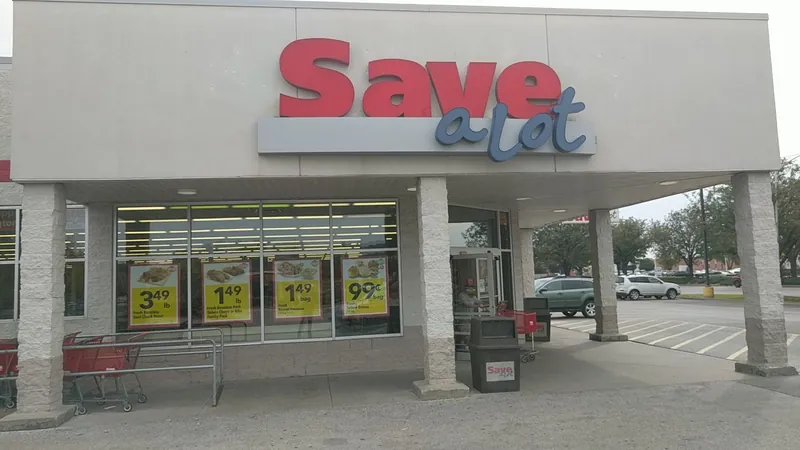 Save A Lot - Grocery store in North Kansas City, Missouri